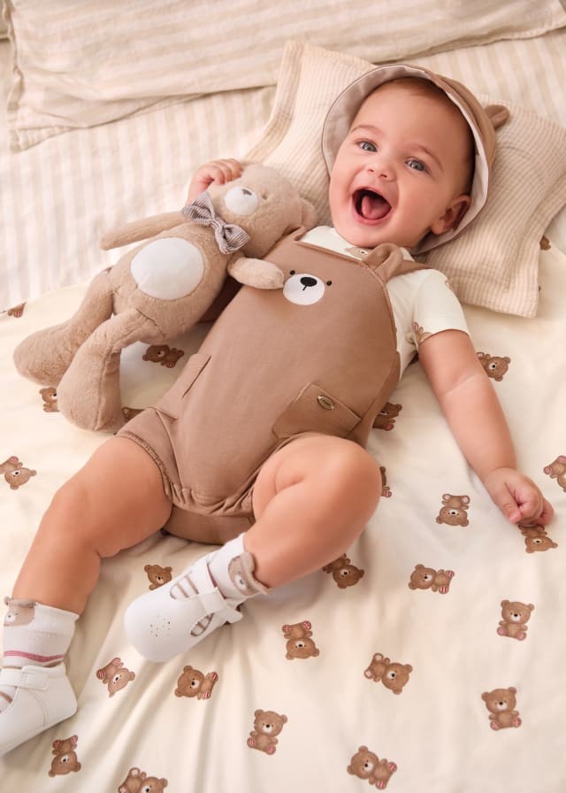 Pelele peto de algodón sostenible con gorro reversible Osito de Mayoral