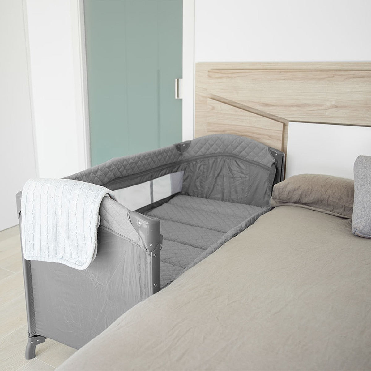 Olmitos - Berço de viagem co-sleeping 3 em 1, cercadinho e berço clássico - Dobrável em 2 alturas, entrada lateral e rodas com freio da Olmitos