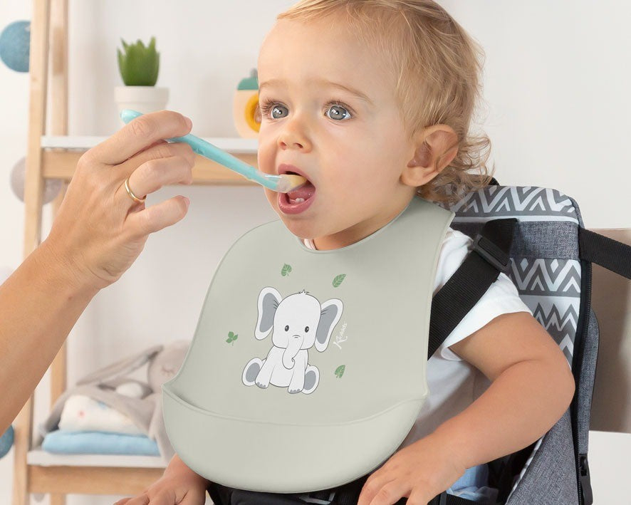 Babador de silicone macio Kiokids para elefante