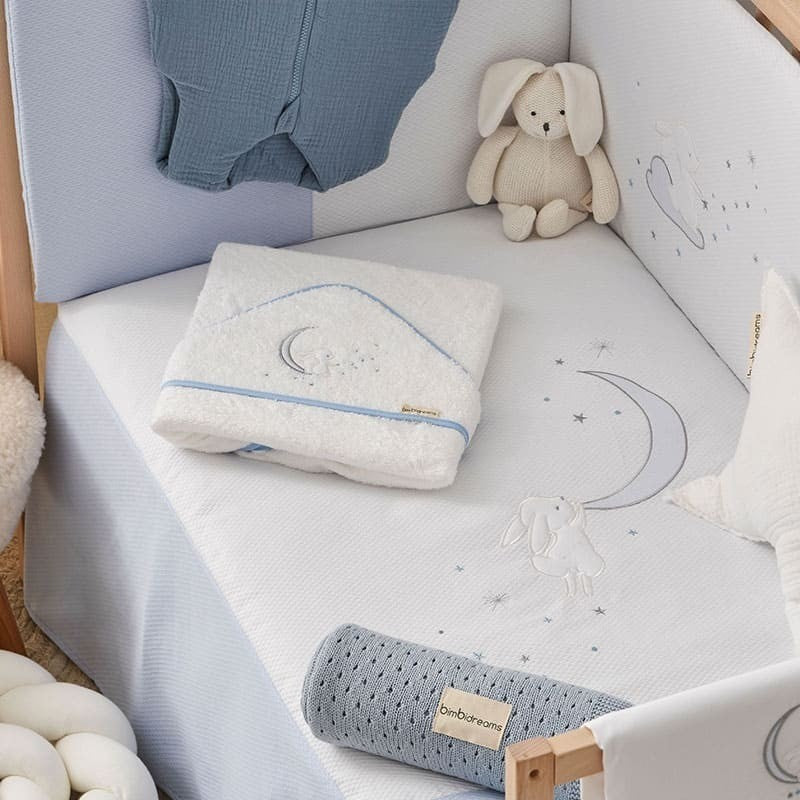 Edredom e protetor para berço Moon da BimbiDreams