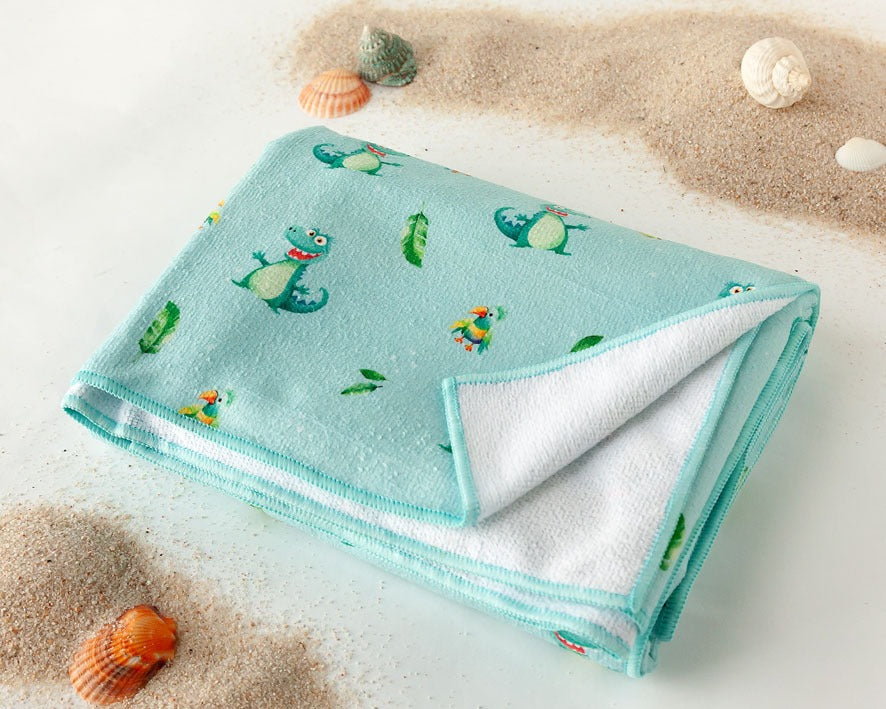 Toalla de playa microfibra cocodrilos de Kiokids