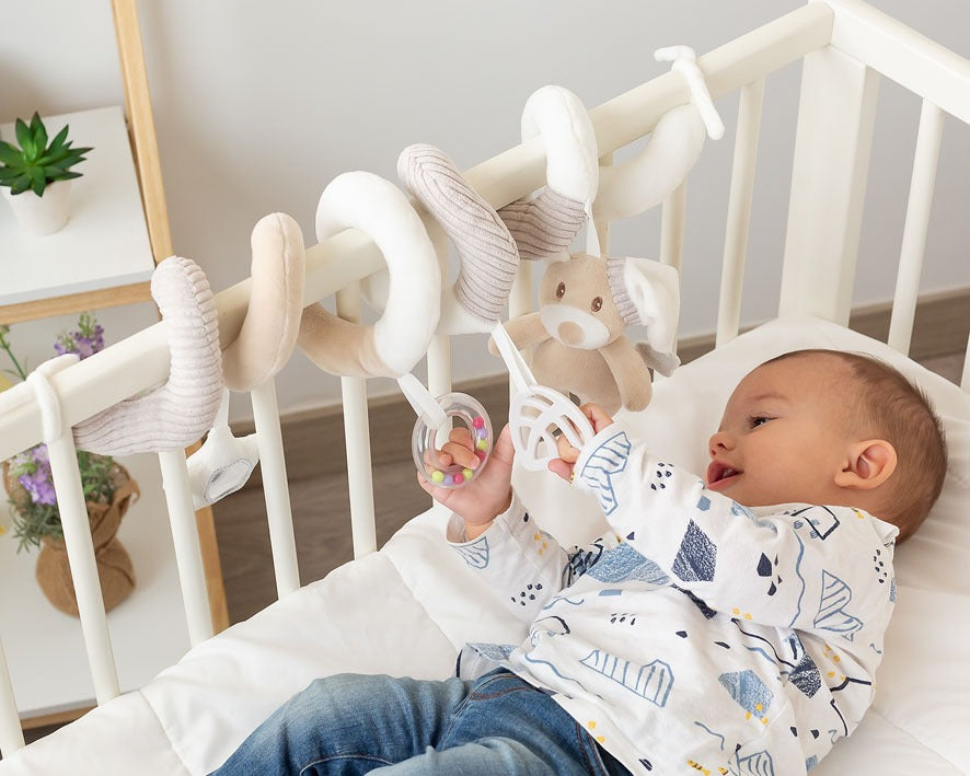 Espiral de atividades do urso de pelúcia Kiokids