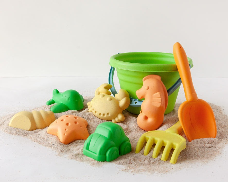 Set de Playa Cubo con 8 Piezas de Kiokids