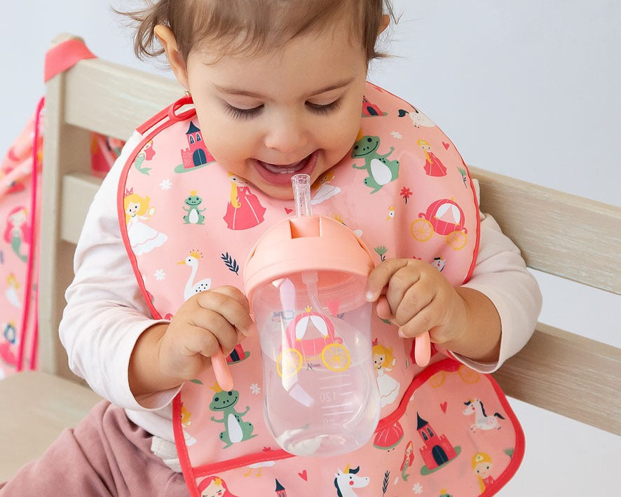 TAZA APRENDIZAJE CON PAJITA STEP 3 300ML CON ASAS DE KIOKIDS