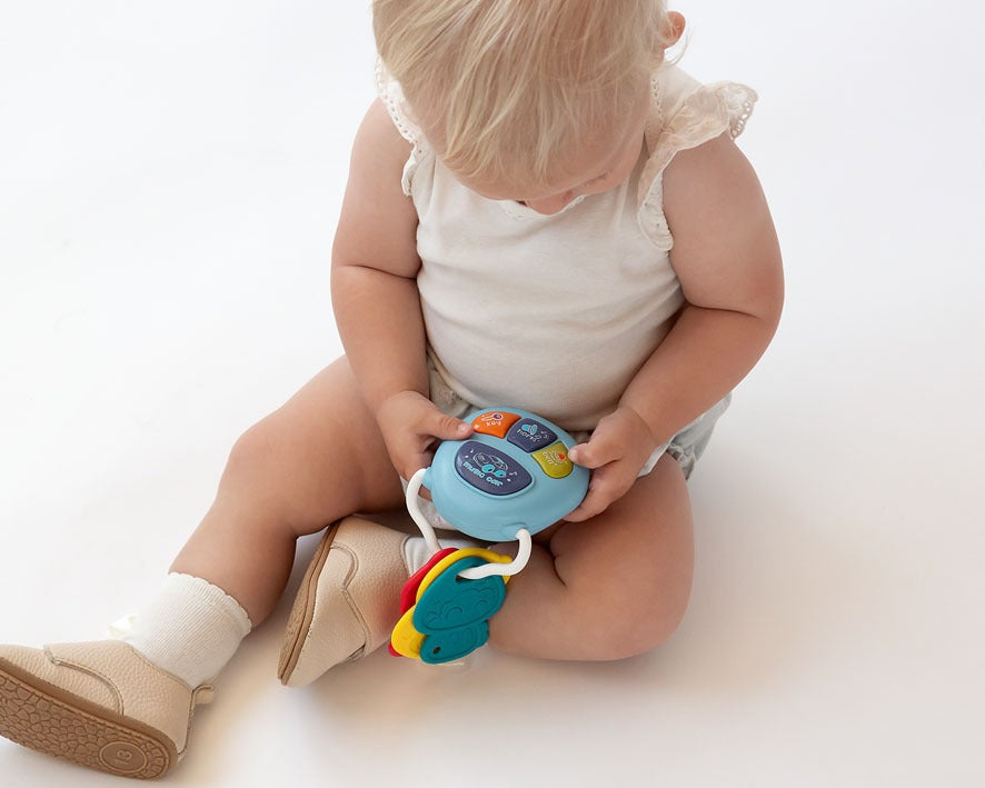 Chaveiro musical de carro Kiokids para bebês