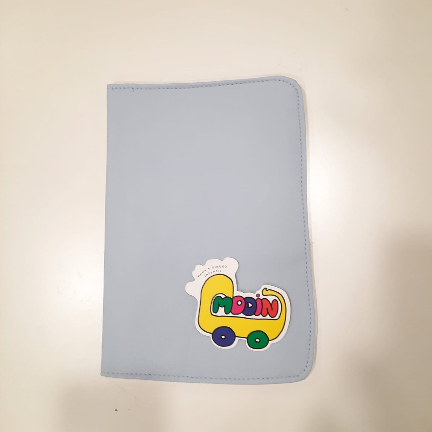 Porta-documentos em couro sintético liso Modín