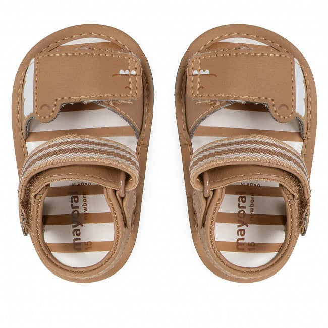 Sandalias cocodrilo niño de Mayoral