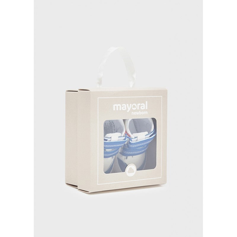 Zapatillas semiabiertas velcro de Mayoral