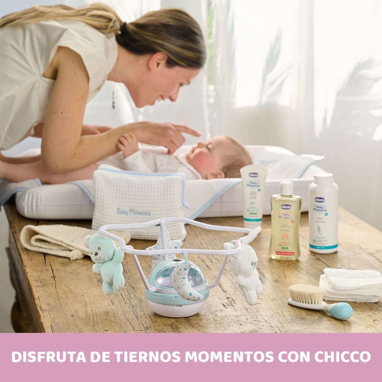 Carrusel Musical con Proyector Arcoíris de Chicco
