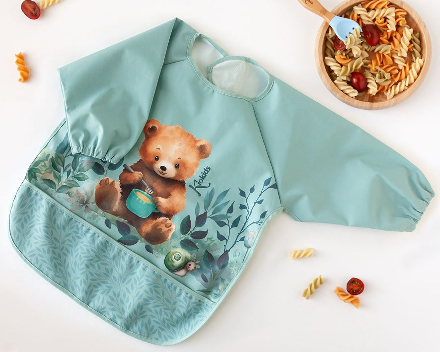 Babero Impermeable Salvia Con Mangas de Kiokids