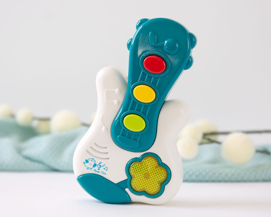 GUITARRA MUSICAL PARA BEBÉS CON LUCES Y MELODÍAS KIOKIDS