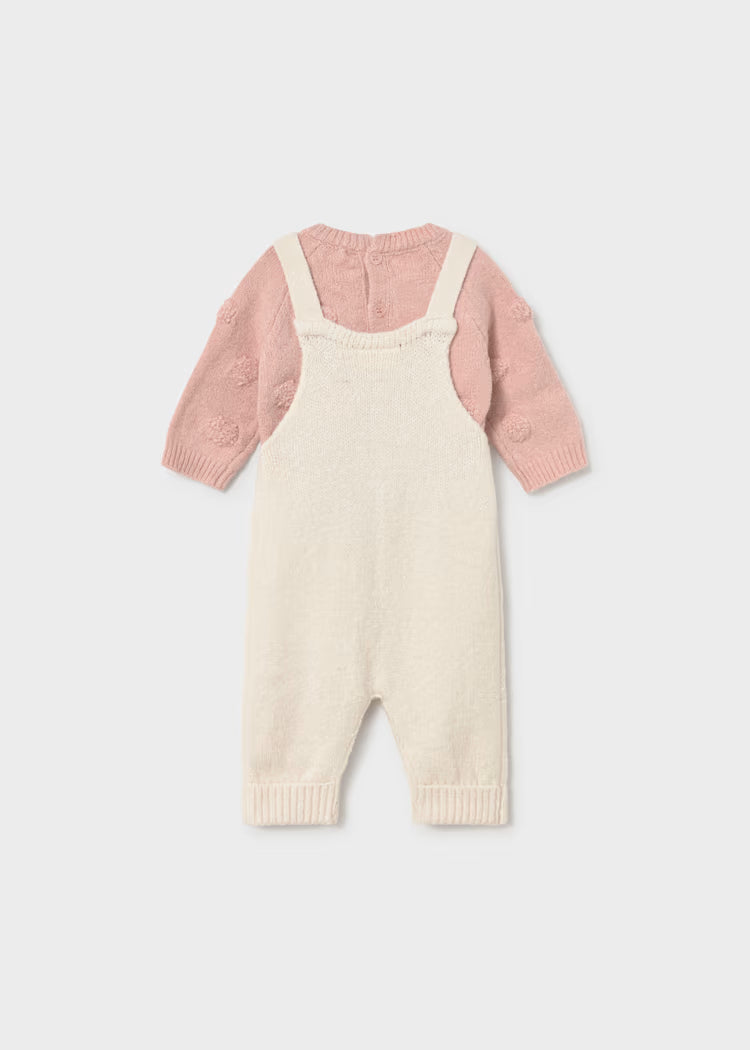 Conjunto peto y jersey recién nacida 2608 de Mayoral