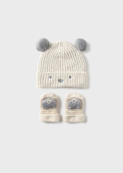 Set de gorro y calcetines 9933 Mayoral