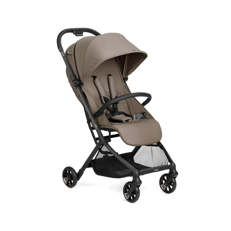 Silla ligera de cabina Aero de JANE