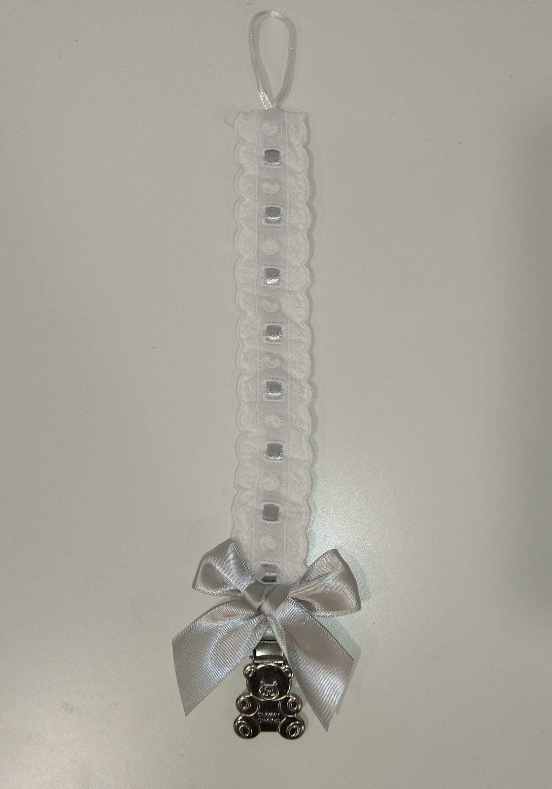 Porta Chupete Puntilla Osito de Alma Petit
